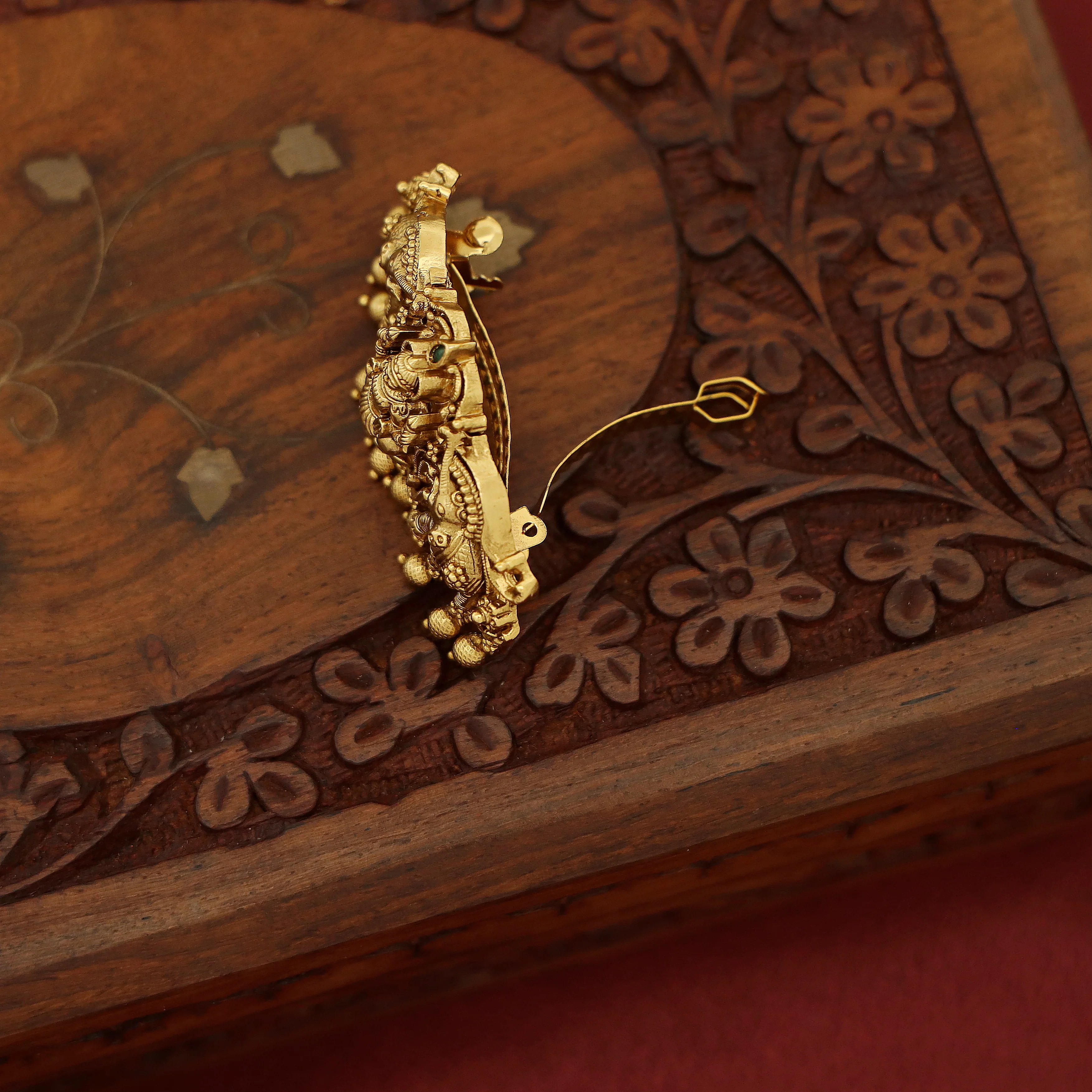 Thumbnail 3